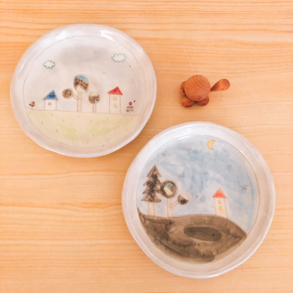 【おまけ価格】月と家の小皿 3枚目の画像
