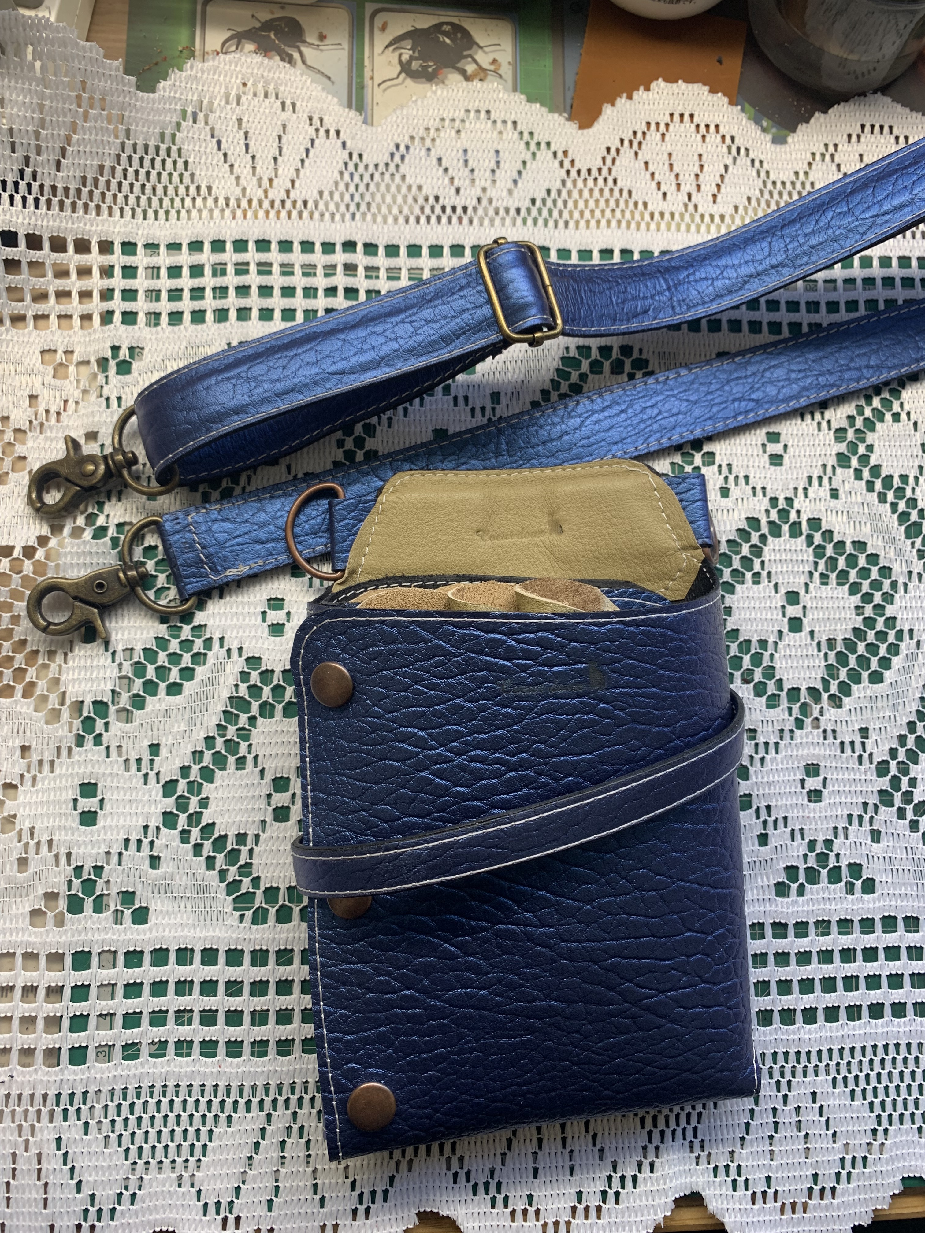 牛革シザーケース　美容師　理容師　トリマー　青