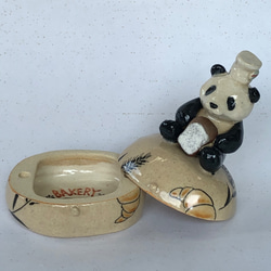 陶のハコ「パンダのパン屋さん」 3枚目の画像