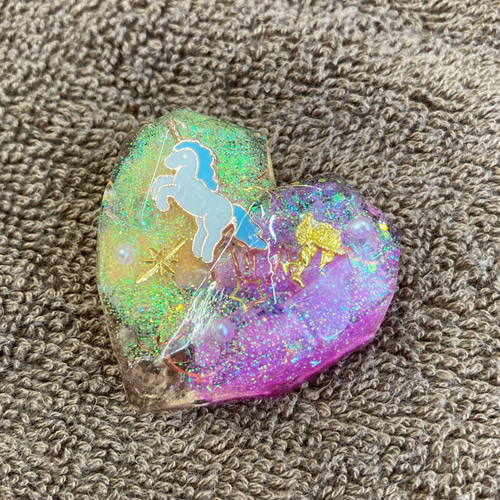 癒しのオルゴナイト❤️ペリドット＋ムーンストーン＋ターコイズのハート型♡ 癒しのオルゴナイト❤️ペリドット＋ムーンストーン＋ターコイズの