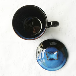 蝶の珈琲カップ（青）金藤扇と桔梗 4枚目の画像