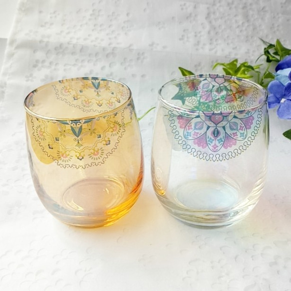 アラビア柄のカップグラス(オーロラアンバー) 4枚目の画像