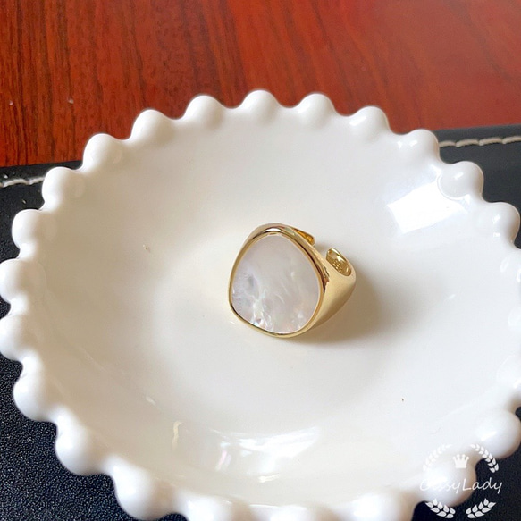 ゴールド　大ぶり　シンプル　シェル　貝殻　　指輪　リング　ring 3枚目の画像