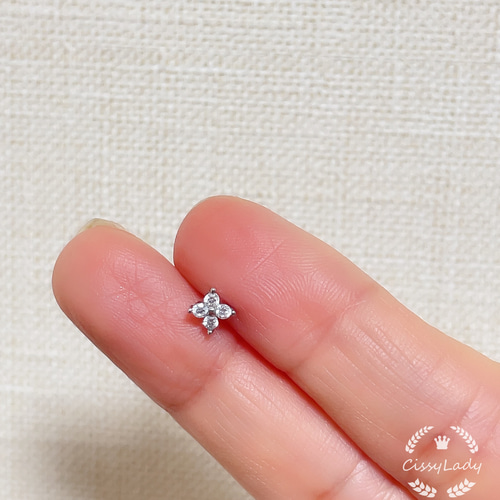 A955s【純銀製☆】フープピアス クローバー CZダイヤ 揺れる