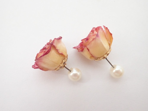 Rosemellia　玫瑰乾燥花　樹脂加工耳環＋珍珠後耳扣　橙色　❊空郵台灣5-7天 第4張的照片