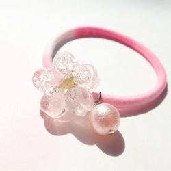 新作 満開の桜 桜チャーム付き ヘアゴム 新作 満開の桜 桜チャーム付き ヘアゴム