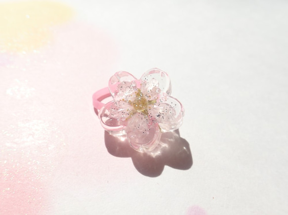 Baby Sakura　啓翁桜のヘアゴム 2枚目の画像