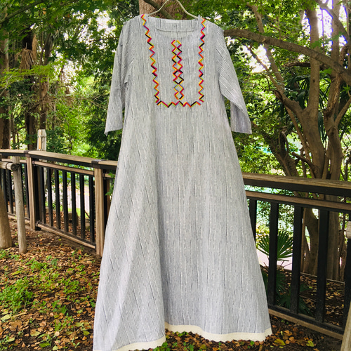 クラフト ヒロの刺繍のワンピース クラフト ヒロの刺繍のワンピース