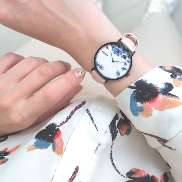 MEDOTA Blossom花朵系列粉色真皮錶帶女錶 / BO-8801 藍色精靈 第1張的照片