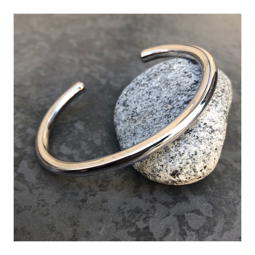 NERA B.002 round bangle バングル シルバー925 アクセサリー