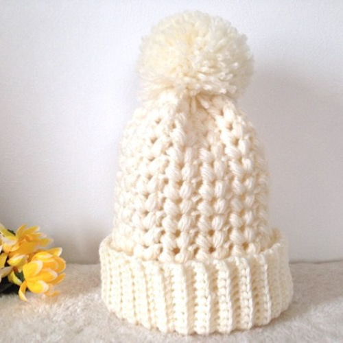 玉編みハートのボンボン付きニット帽 【ホワイト】 ニット帽・ビーニー