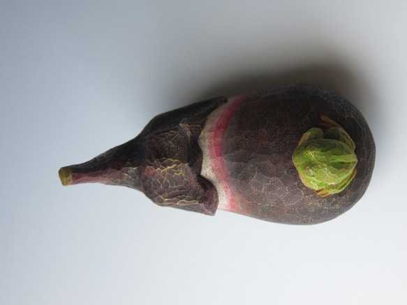 木彫彩色　茄子に蛙 4枚目の画像