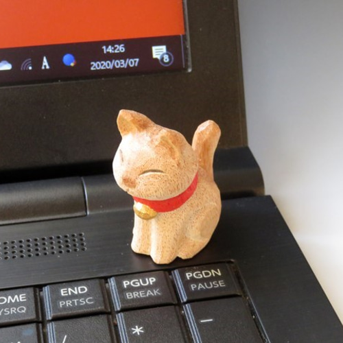 木彫 クスノキの小さな猫の置物 その他置物 啓秀館まさまさ 通販