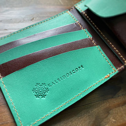【受注製作（納期約1ヶ月）】国産ヌメ革の二つ折財布（チョコミント） 6枚目の画像