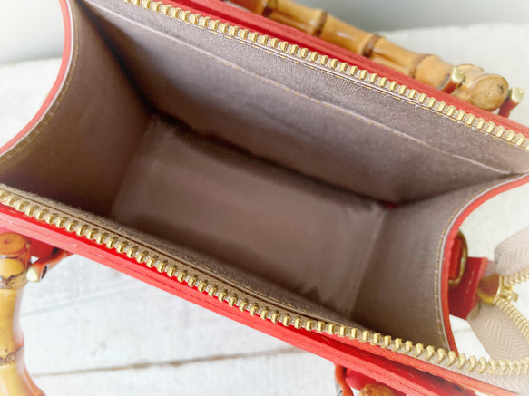 【納期1～2ヶ月】イタリアヌバックヌメ革＊竹ハンドルのハンドバッグ（ローズピンク） 5枚目の画像
