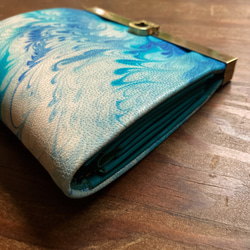 【一点物です】マーブル染めの二つ折り財布『avanico-harf』 3枚目の画像