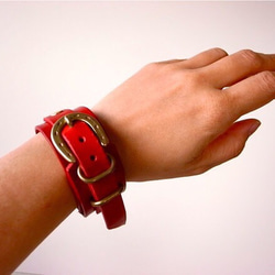 [定做（交貨期約一個半月）] chi木皮革*皮革手鍊“ herradura-B”紅色 第2張的照片
