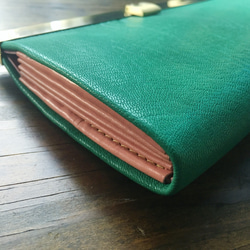 [定做（交貨期約一個半月）]法國山羊皮錢包* 16卡“矩形”翠綠色 第2張的照片