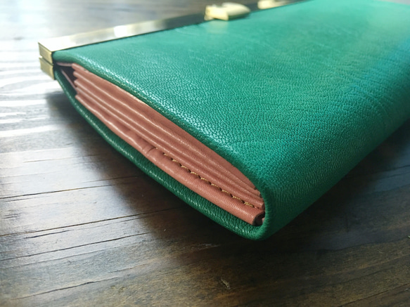 [定做（交貨期約一個半月）]法國山羊皮錢包* 16卡“矩形”翠綠色 第2張的照片