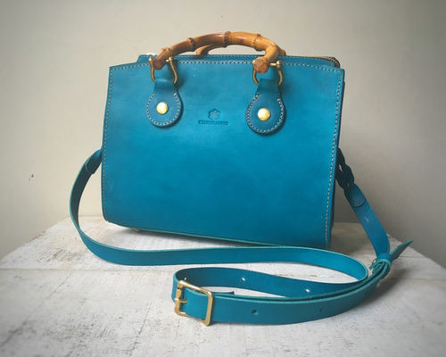 【すごい綺麗】ターコイズブルー　レザー編みバッグ　2way it-59e452191d171-1200.jpg
