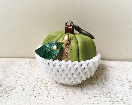 受注製作（納期約10日）】りんごミニポーチ「pomme」青りんご ポーチ