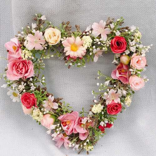 小花いっぱいハートリース