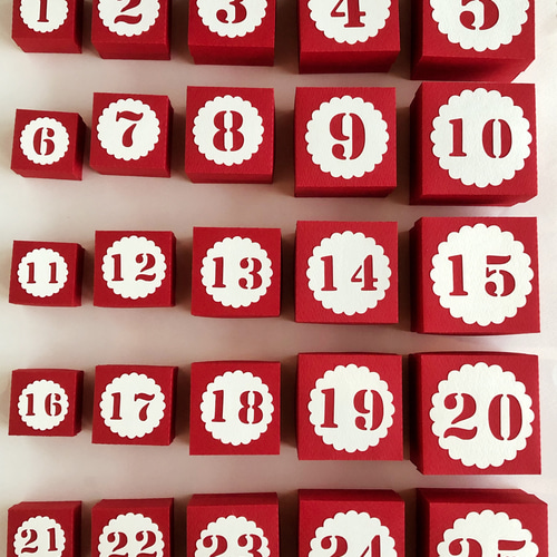 m　海外紙モノアドベントカレンダー 1_a5883df466d37115ea86395d6cf8