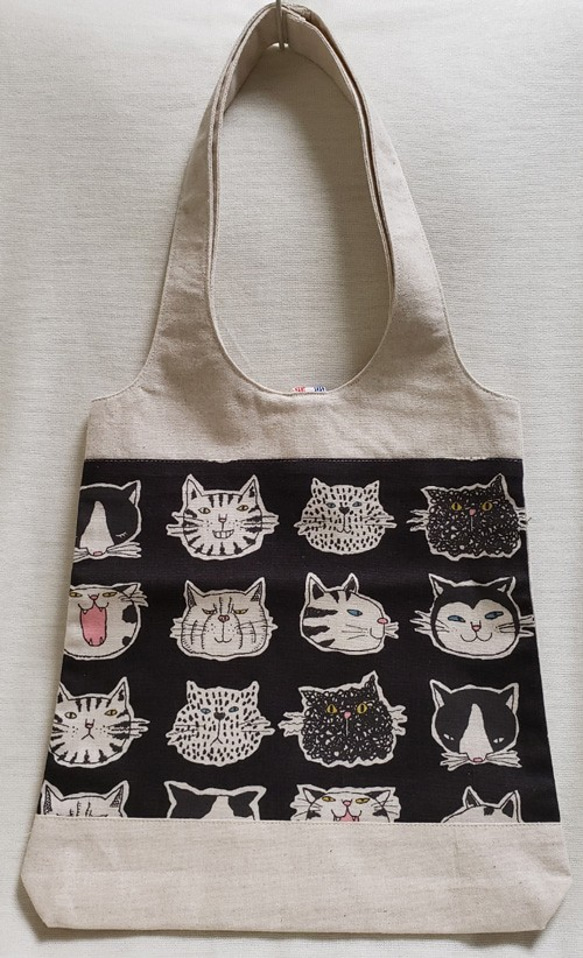 カピバラさま。のあぷらす のあ＋ 黒ネコ 折り畳み エコバッグ 猫ちゃん Amazon.co.jp: エコバッグ 折りたたみ 花 黒猫 ネコ柄 猫柄