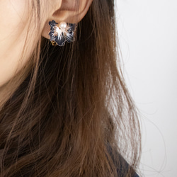 ＜SAPPHIRE BLUE＞ IRIS｜Pearl Earrings 4枚目の画像