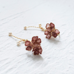 ＜ROSE TAUPE＞ LUCKY CLOVER｜Pearl Earrings 7枚目の画像