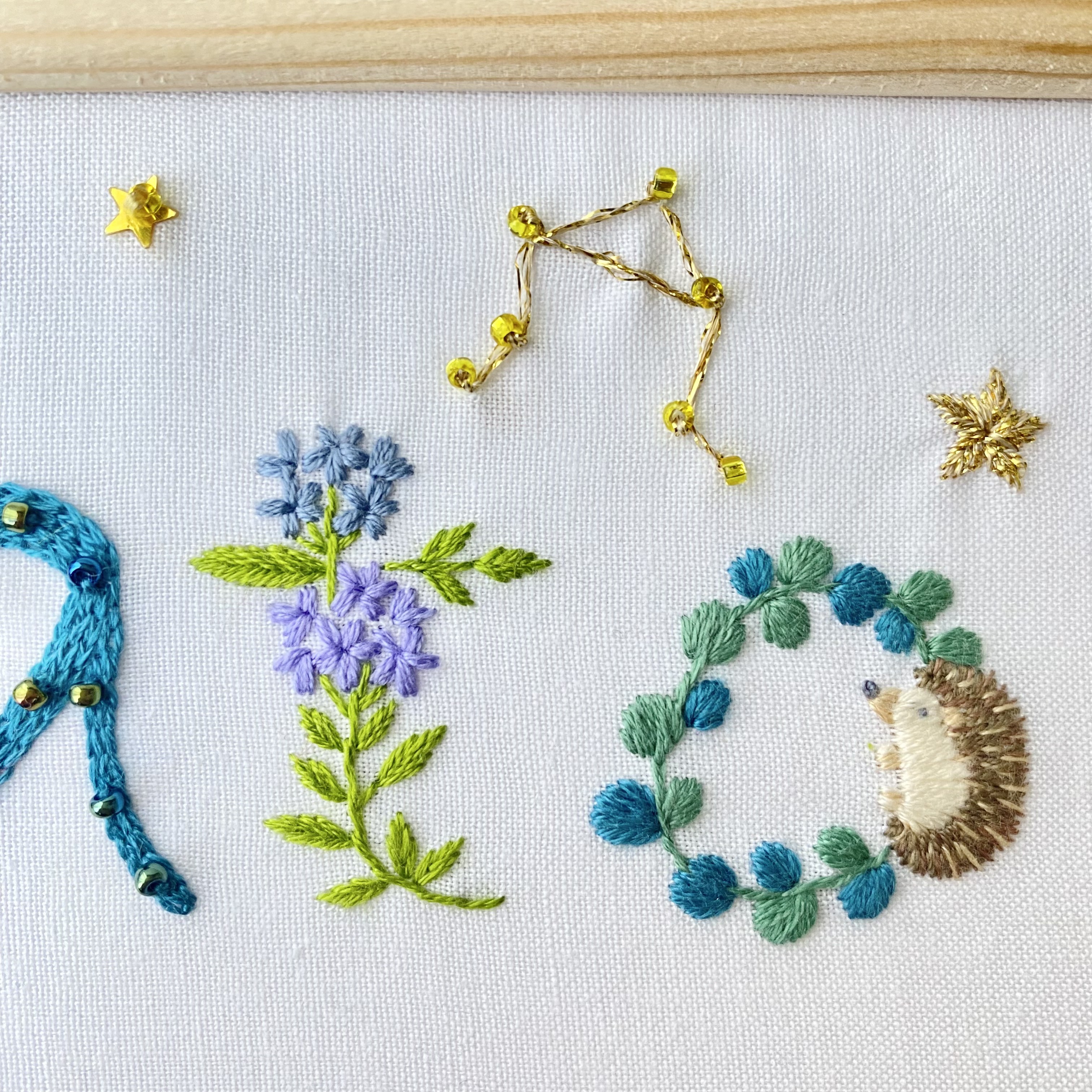 命名書　刺繍　A5サイズ　受注製作　ネームボード　ベビーボード　バースボード