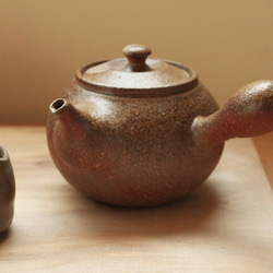 備前焼 胡麻急須 ポット・急須 トトクマ舎 通販 9231669｜Creema(クリーマ)