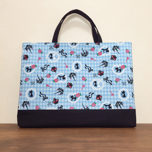 レッスンバッグ A4◎ 黒猫&バラ&リボン スクールバッグ 入学入園 通園  