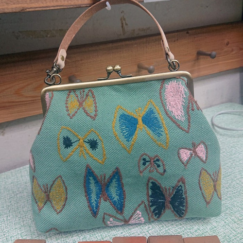 【専用】ミナペルホネン　ハンドメイド　がま口マルチケース　light blue 専用】ミナペルホネン ハンドメイド がま口マルチケース light blue