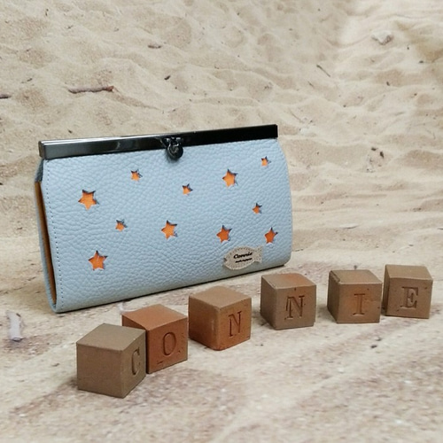 送料無料【お好きなカラーでお作りします】文鎮口金本革お財布星抜き  