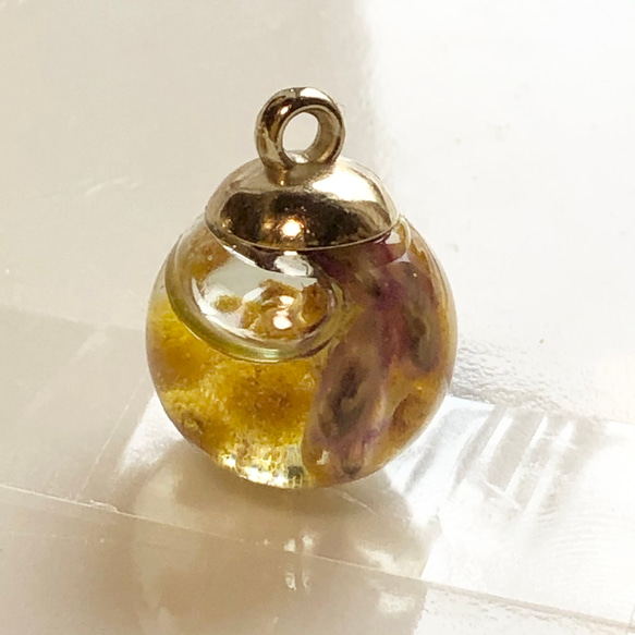 ガラスドーム ハーバリウム ミモザ ネックレス ゴールド/シルバー ＊選べる種類 5枚目の画像
