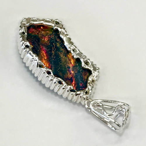 ガラスは一千年以上かけて色を纏った！ローマングラス(送料無料  