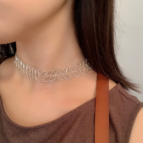 【レア 美品】Her Praha / クロコ柄 ネックピース チョーカー クリスタルビーズチョーカーネックレス(ネックレス) | Sybilla