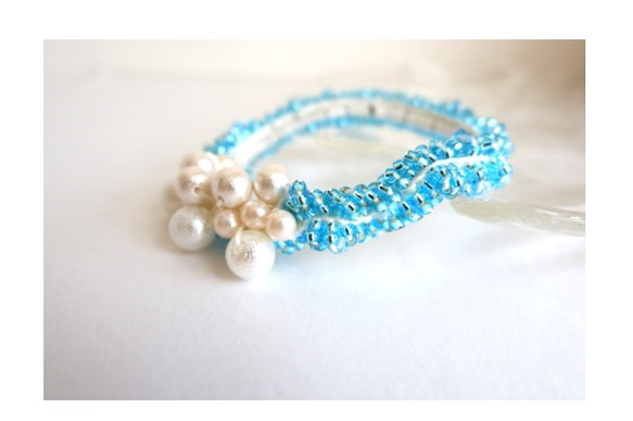 Aquamarine×Cotton pearl＊シュシュ 4枚目の画像