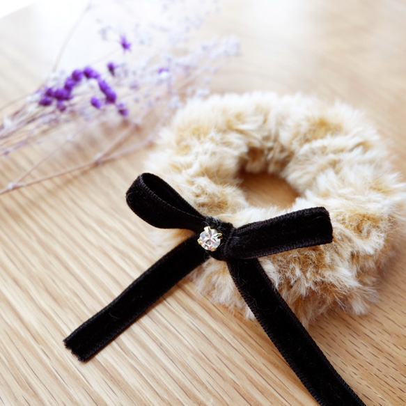 シュシュ ブラックベルベット LETICIA＞エッグ ベルベット シュシュ