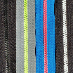YKK 5号 ビスロン 海外 ファスナー アローシェイプ グレー×黄緑 4枚目の画像