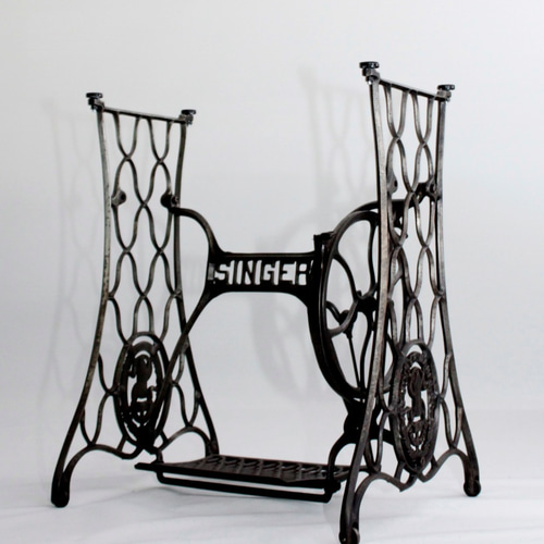 サイズ（約）幅137×奥行76×高さ75cm」アンティークのSINGERシンガー