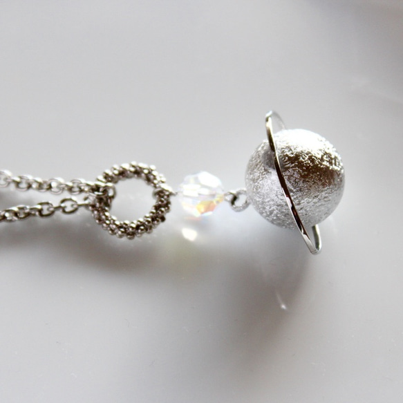 1000個販売♪癒しの音色オルゴールボールネックレス（コスモ、シルバー