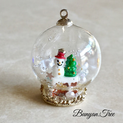 しゃらしゃら揺れる♪クリスマススノードームネックレス（シルバー