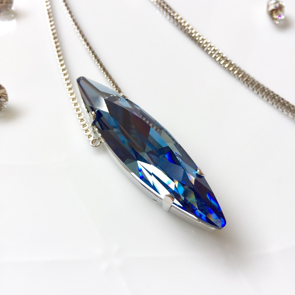 在庫限り＊超大粒♪最高級クリスタル　ロングネックレス　〜shooting star〜（デニムブルー）