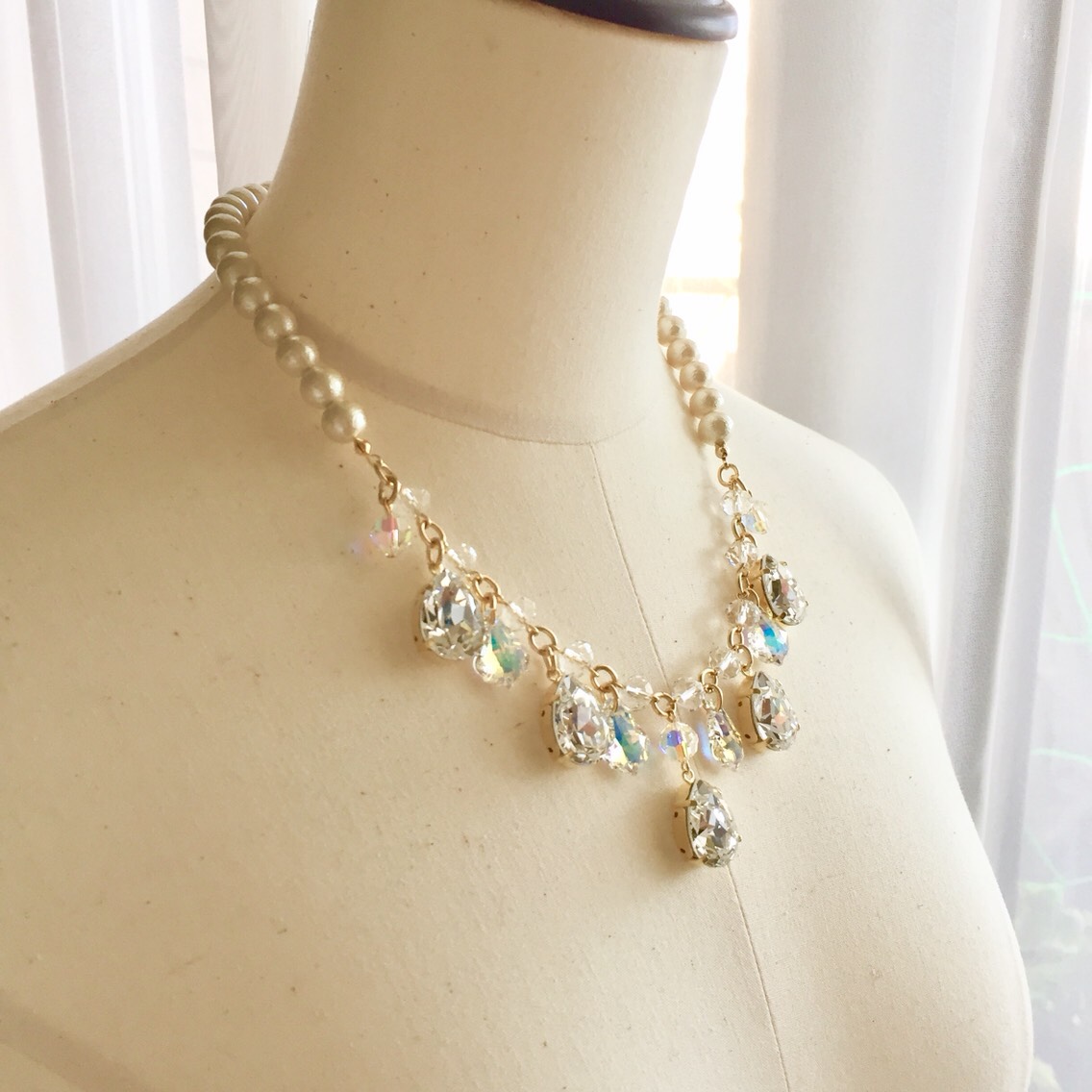 最高峰の輝きクリスタル×コットンパールパーティーネックレス〜Grace〜