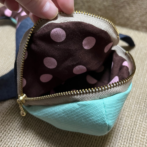 クジラポーチ ポーチ emu 通販 12906190｜Creema(クリーマ)