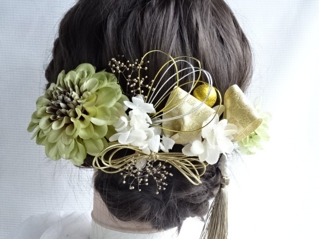 ドライフラワー　和玉　水引　成人式髪飾り　和装髪飾り　成人式　卒業式　結婚式　色打掛　振袖　袴　ゴールド　緑　白　前撮り