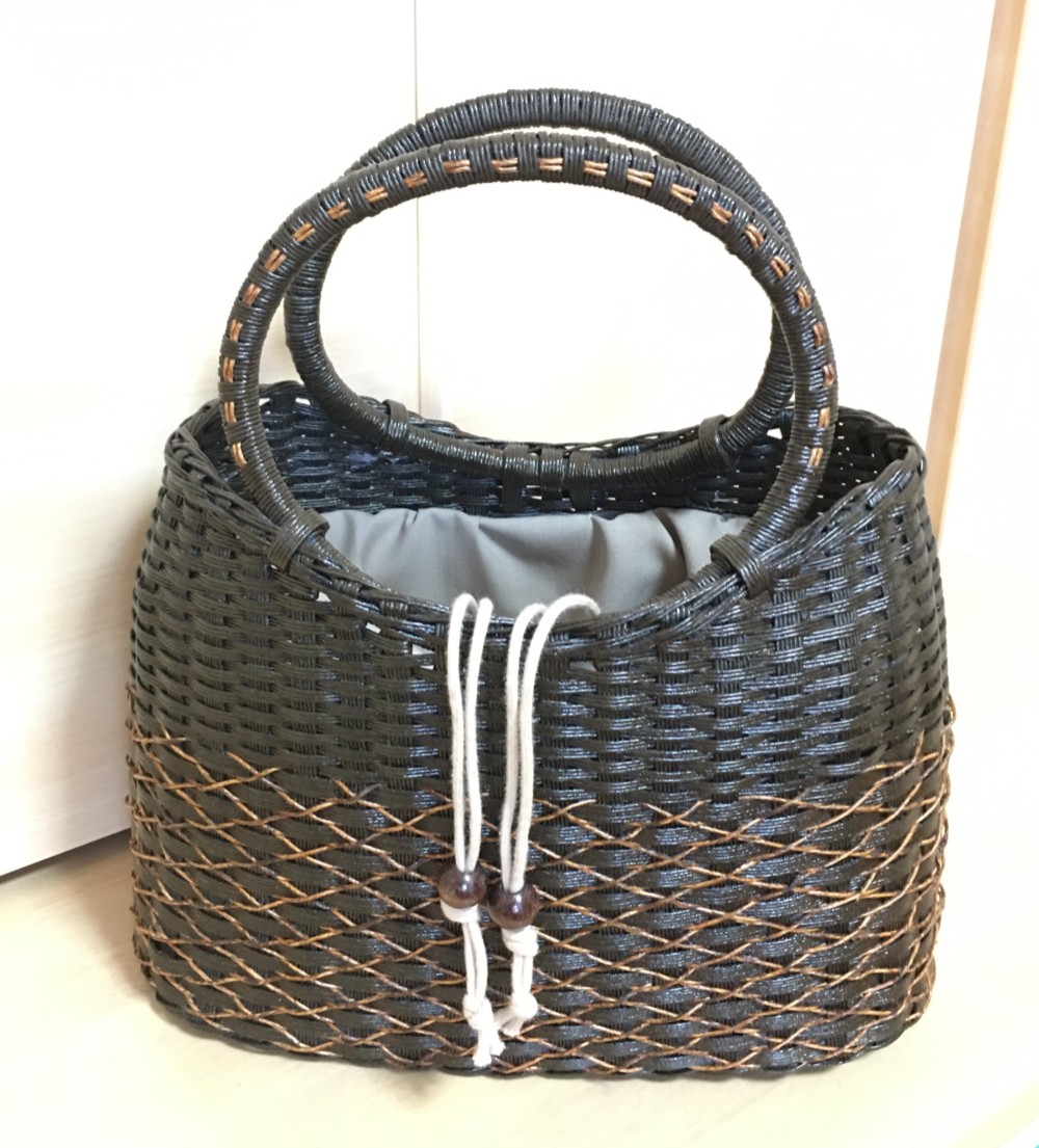 新品•未使用品☆湯布院クラフト かごバッグ 新品•未使用品☆湯布院クラフト かごバッグ
