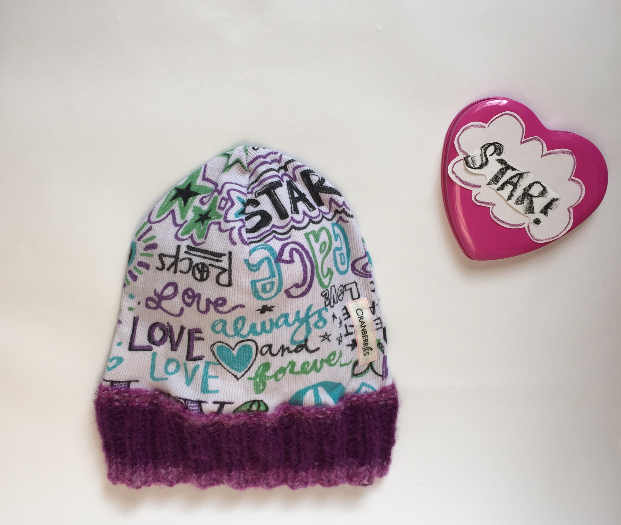 送料無料♡　ラブLOVE♡スターなニット帽